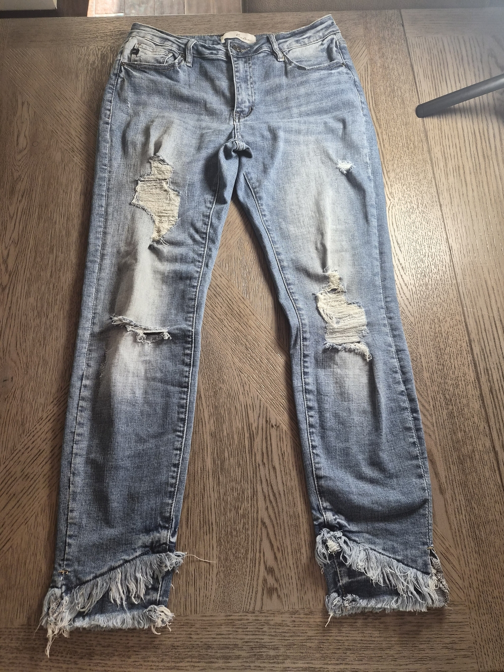 Kancan Distressed Light Blue Women's Ripped Jeans